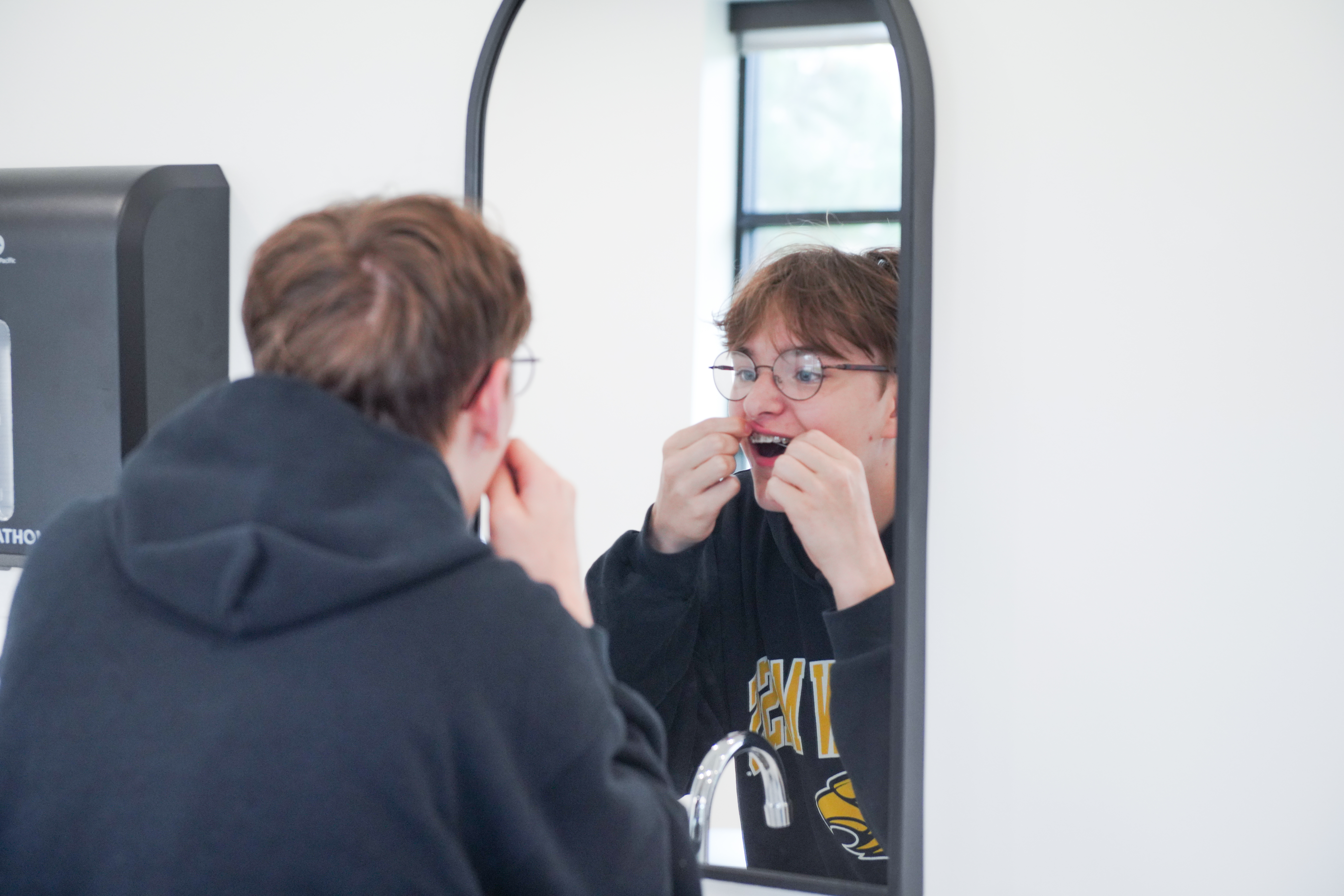 Orthodontic Health Month: Eating Sweet Treats With Braces & Oral Health